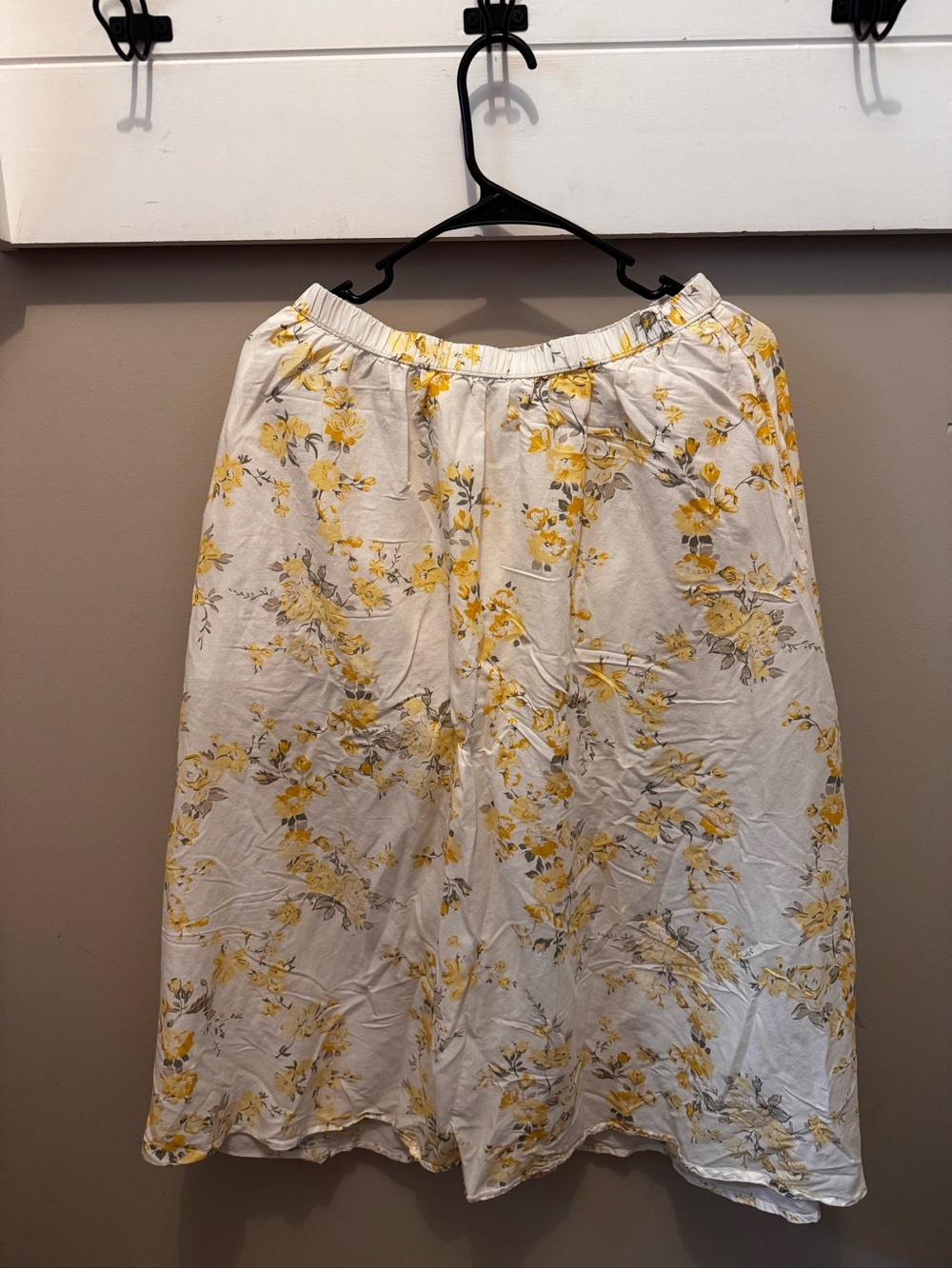 a new day White Midi Skirt with Yellow Floral Print